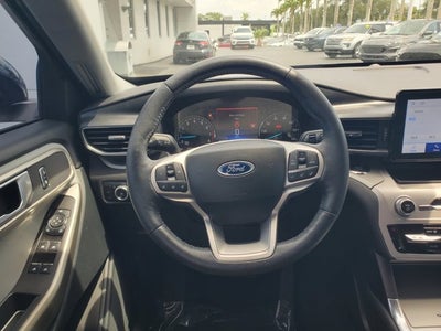 2023 Ford Explorer XLT RWD