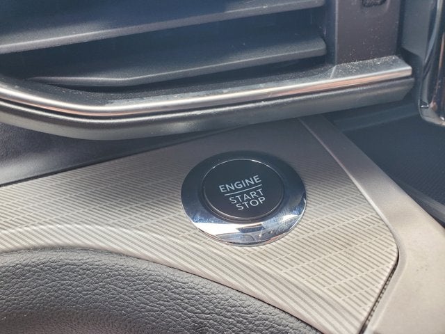 2023 Ford Explorer XLT RWD