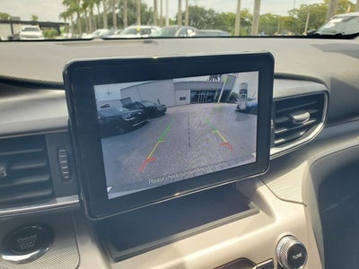 2023 Ford Explorer XLT RWD