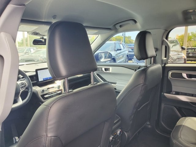 2023 Ford Explorer XLT RWD