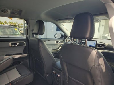 2023 Ford Explorer XLT RWD