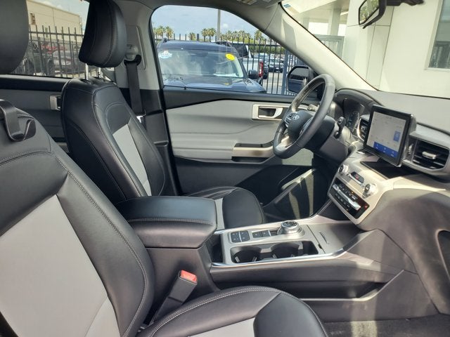 2023 Ford Explorer XLT RWD