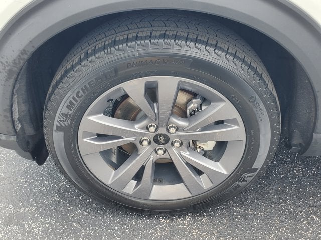 2023 Ford Explorer XLT RWD