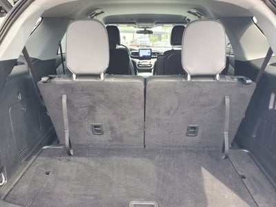 2023 Ford Explorer XLT RWD