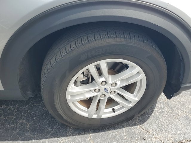2023 Ford Explorer XLT RWD