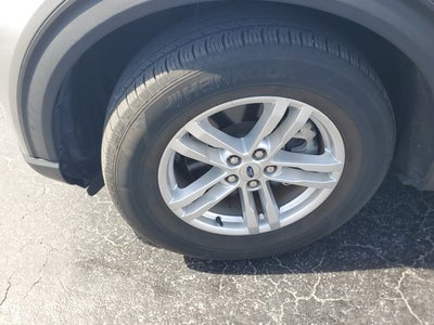 2023 Ford Explorer XLT RWD