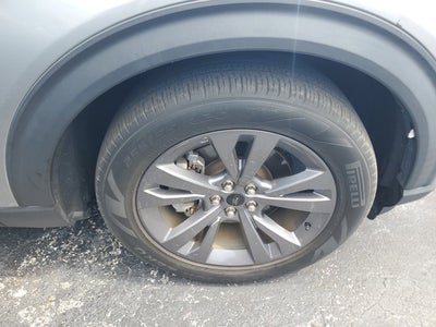 2023 Ford Explorer XLT RWD