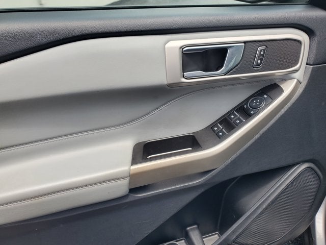 2023 Ford Explorer XLT RWD