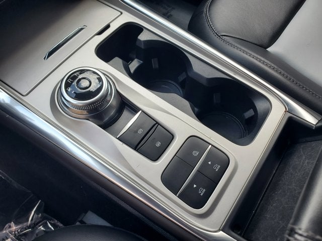 2023 Ford Explorer XLT RWD