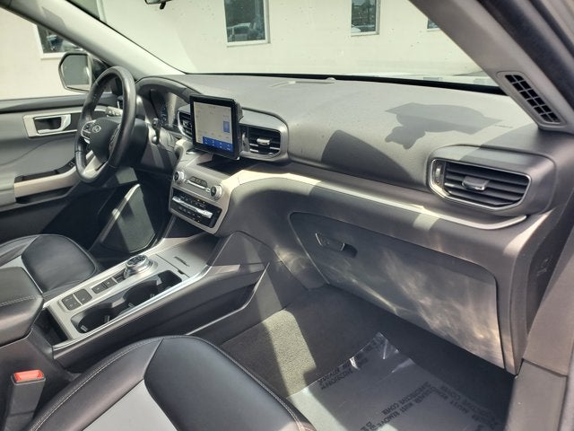 2023 Ford Explorer XLT RWD