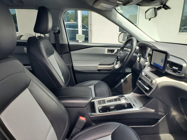 2023 Ford Explorer XLT RWD