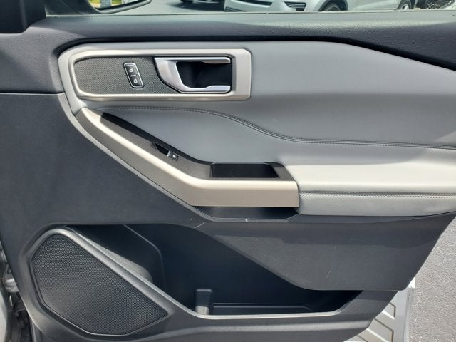 2023 Ford Explorer XLT RWD