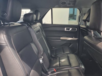 2020 Ford Explorer XLT RWD