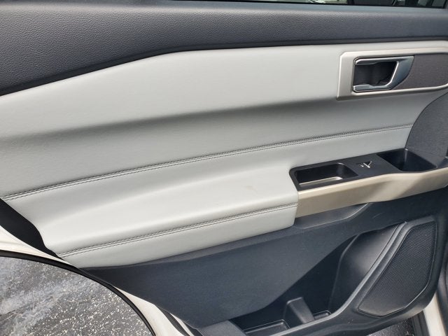 2022 Ford Explorer XLT RWD