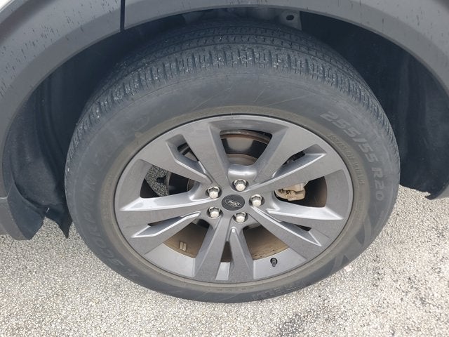 2022 Ford Explorer XLT RWD