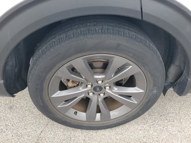 2022 Ford Explorer XLT RWD