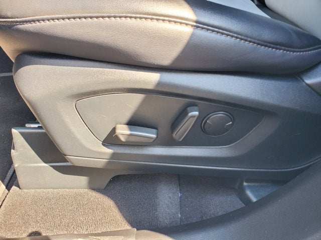 2023 Ford Explorer XLT RWD