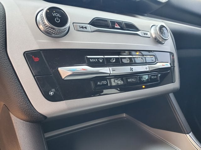 2023 Ford Explorer XLT RWD