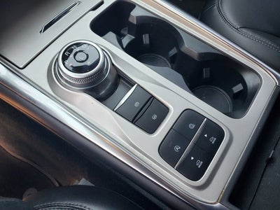 2023 Ford Explorer XLT RWD