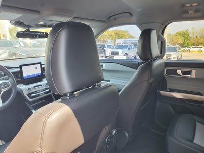 2023 Ford Explorer XLT RWD