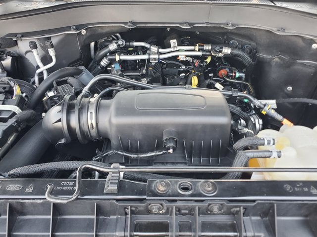 2023 Ford Explorer XLT RWD