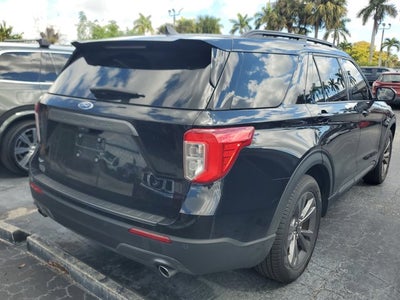 2023 Ford Explorer XLT RWD