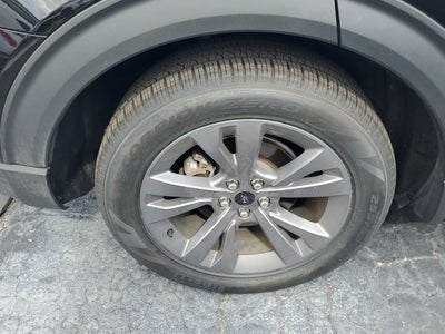 2023 Ford Explorer XLT RWD