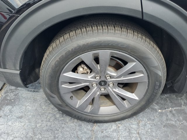 2023 Ford Explorer XLT RWD