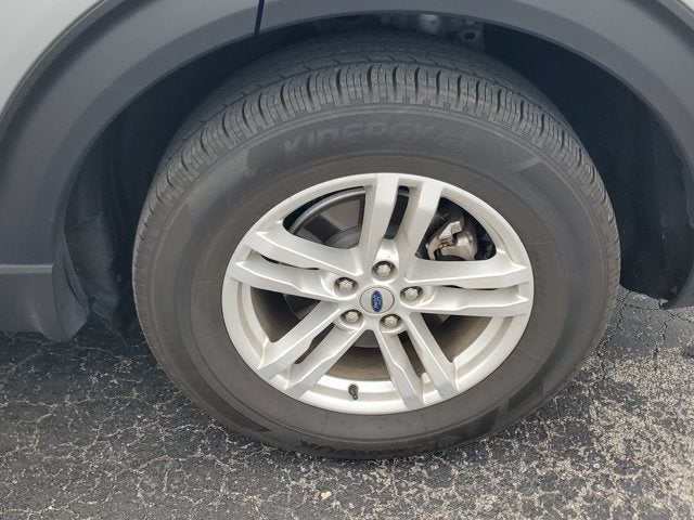 2023 Ford Explorer XLT RWD