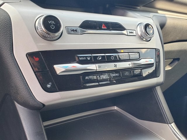 2022 Ford Explorer XLT RWD