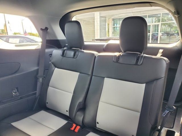 2022 Ford Explorer XLT RWD