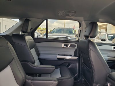 2022 Ford Explorer XLT RWD
