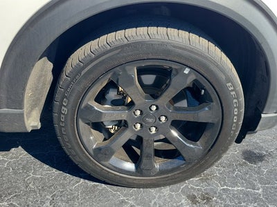 2022 Ford Explorer ST-Line RWD