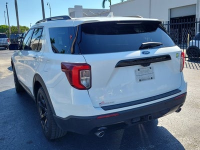 2022 Ford Explorer ST-Line RWD