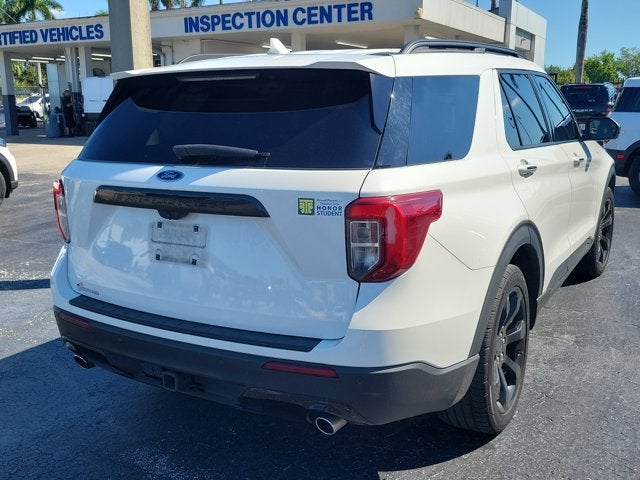 2022 Ford Explorer ST-Line RWD