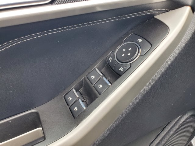 2022 Ford Explorer XLT 4WD
