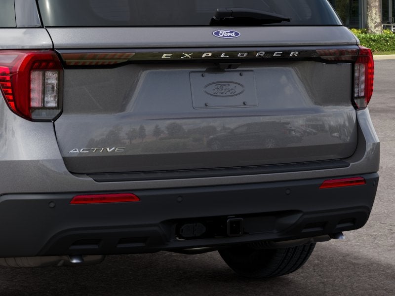 2027 Ford Explorer Active w/200A Pkg RWD