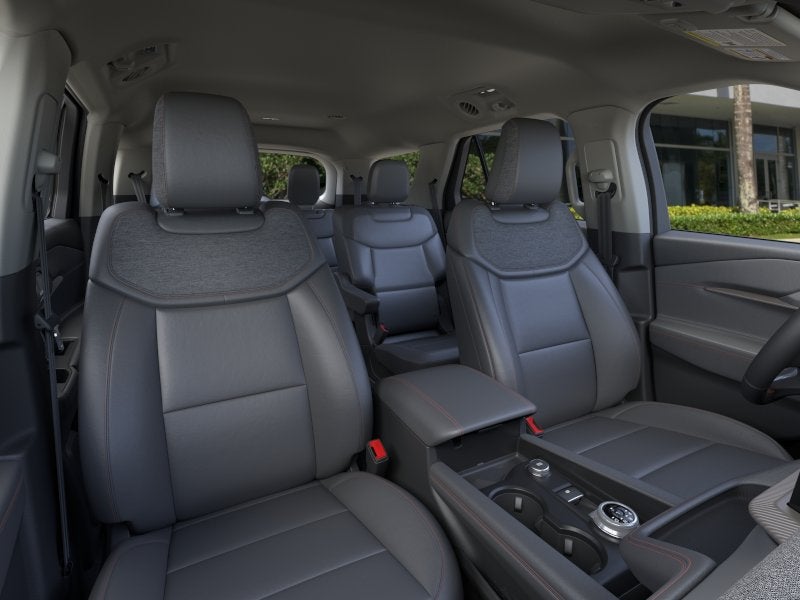 2026 Ford Explorer Active w/200A Pkg RWD