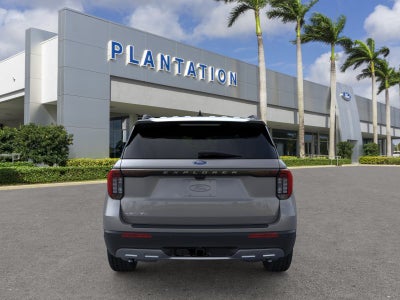 2026 Ford Explorer Active w/200A Pkg RWD