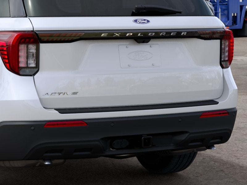 2027 Ford Explorer Active w/200A Pkg RWD