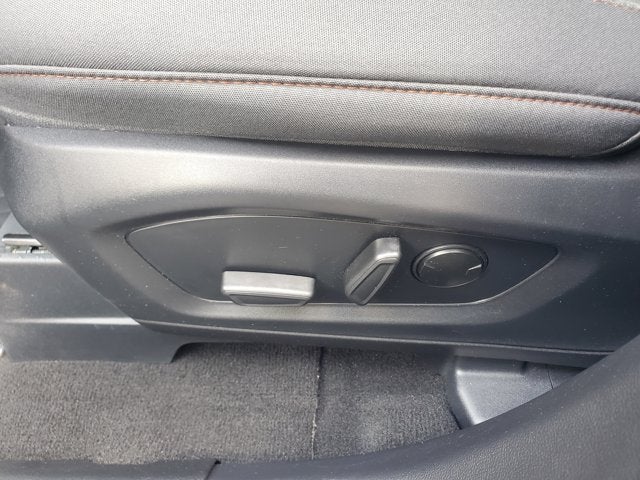 2025 Ford Explorer Active RWD