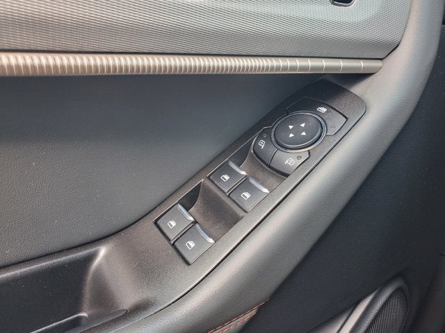 2025 Ford Explorer Active RWD