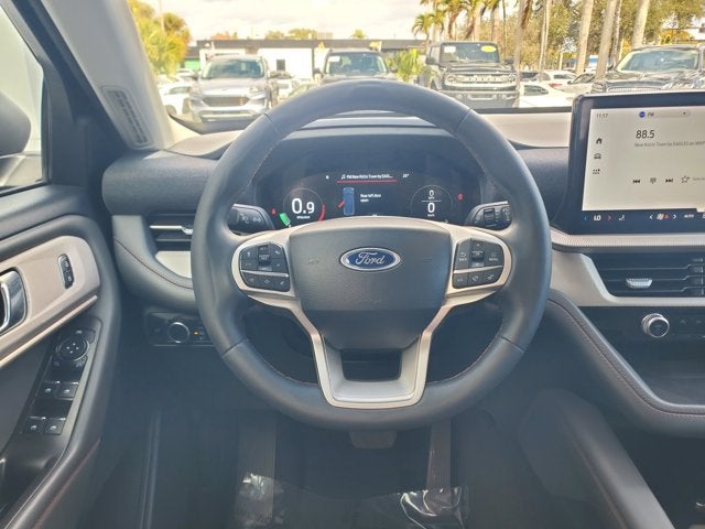 2025 Ford Explorer Active RWD