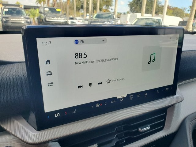 2025 Ford Explorer Active RWD