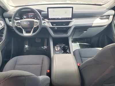 2025 Ford Explorer Active RWD