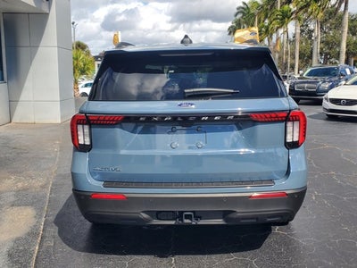 2025 Ford Explorer Active RWD