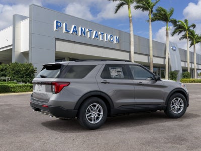 2027 Ford Explorer Active w/200A Pkg RWD