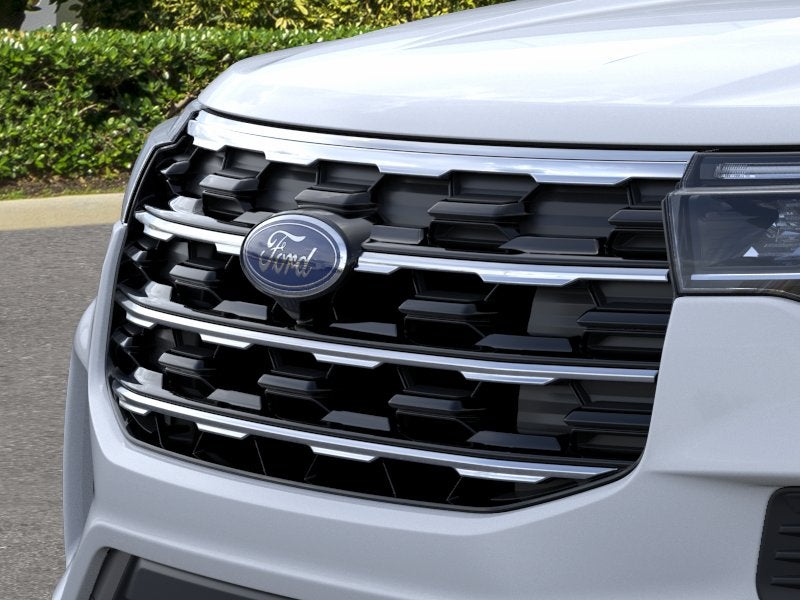 2026 Ford Explorer Active w/100A Pkg RWD