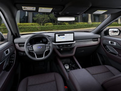 2027 Ford Explorer Platinum RWD