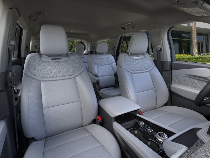 2026 Ford Explorer Platinum 4WD
